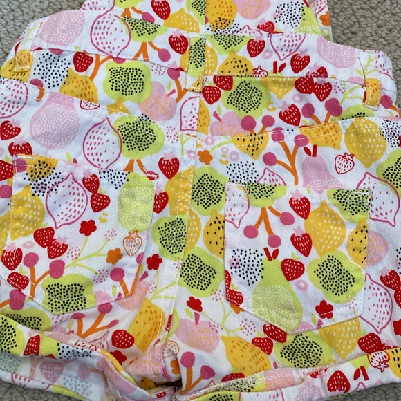 Over all’s. - Picture 3 of 6